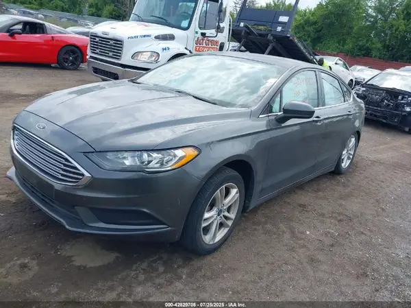 3FA6P0HDXJR239575 2018 FORD FUSION - Image 2