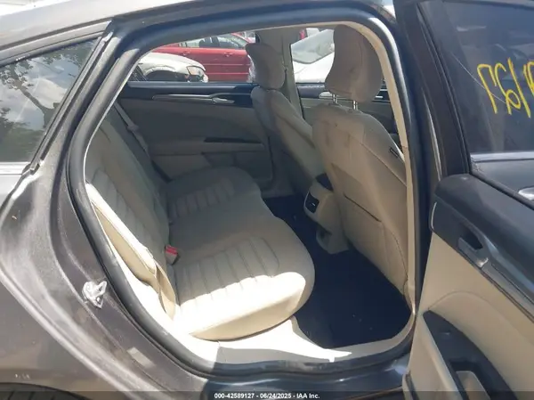 3FA6P0HDXJR254125 2018 FORD FUSION - Image 8