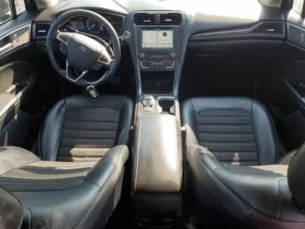 3FA6P0HDXJR255212 2018 FORD FUSION - Image 8
