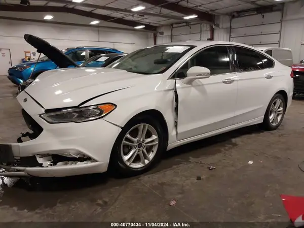 3FA6P0HDXJR256862 2018 FORD FUSION - Image 2