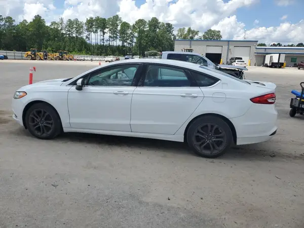 3FA6P0HDXJR258580 2018 FORD FUSION - Image 2
