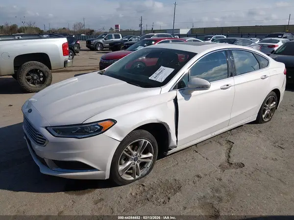 3FA6P0HDXJR262077 2018 FORD FUSION - Image 2