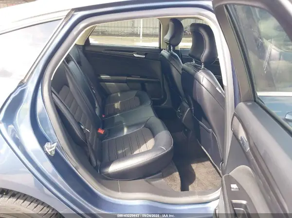 3FA6P0HDXJR262242 2018 FORD FUSION - Image 8