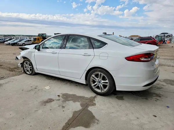 3FA6P0HDXJR267781 2018 FORD FUSION - Image 2