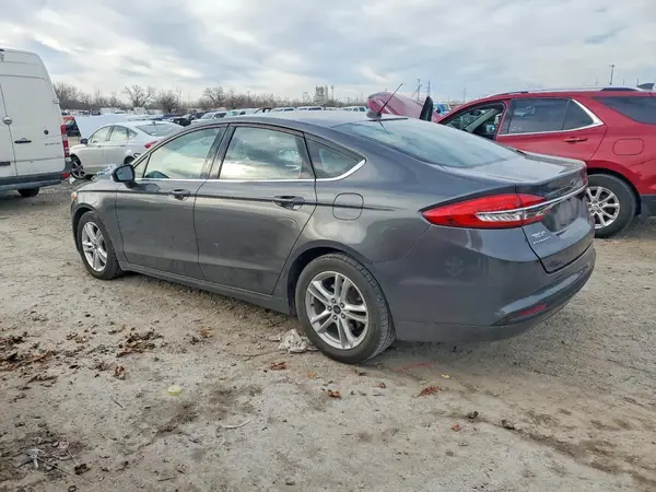 3FA6P0HDXJR270132 2018 FORD FUSION - Image 2