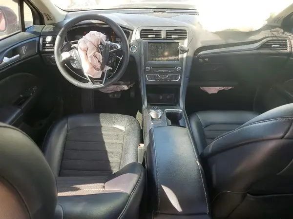 3FA6P0HDXJR275959 2018 FORD FUSION - Image 8