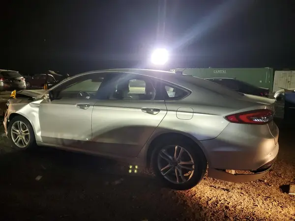 3FA6P0HDXJR276772 2018 FORD FUSION - Image 2