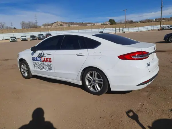 3FA6P0HDXJR277243 2018 FORD FUSION - Image 2