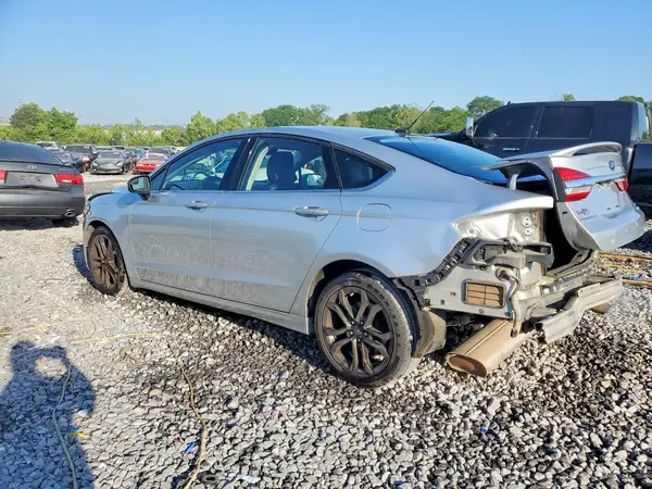3FA6P0HDXJR279736 2018 FORD FUSION - Image 2
