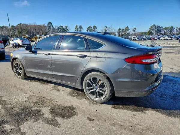 3FA6P0HDXJR279784 2018 FORD FUSION - Image 2