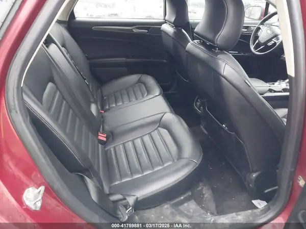3FA6P0HDXJR283043 2018 FORD FUSION - Image 8