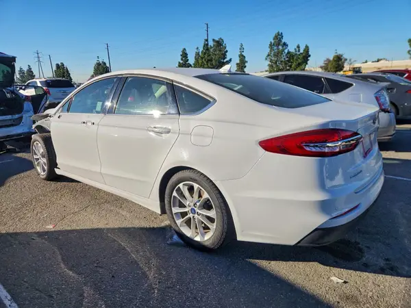 3FA6P0HDXKR103948 2019 FORD FUSION - Image 2