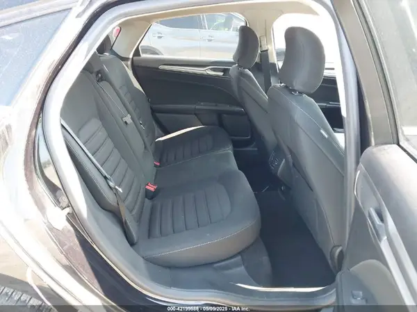 3FA6P0HDXKR112522 2019 FORD FUSION - Image 8