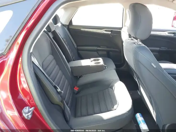 3FA6P0HDXKR114870 2019 FORD FUSION - Image 8