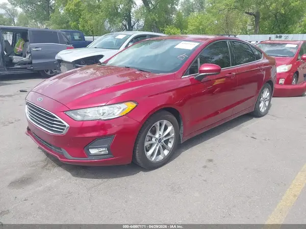 3FA6P0HDXKR133824 2019 FORD FUSION - Image 2
