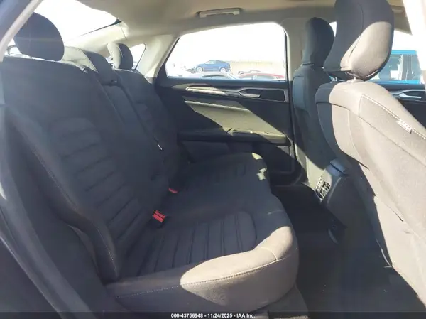 3FA6P0HDXKR134486 2019 FORD FUSION - Image 8