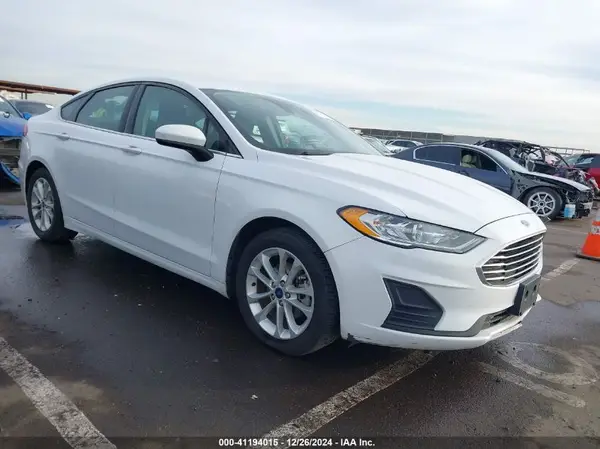 3FA6P0HDXKR134925 2019 FORD FUSION - Image 1