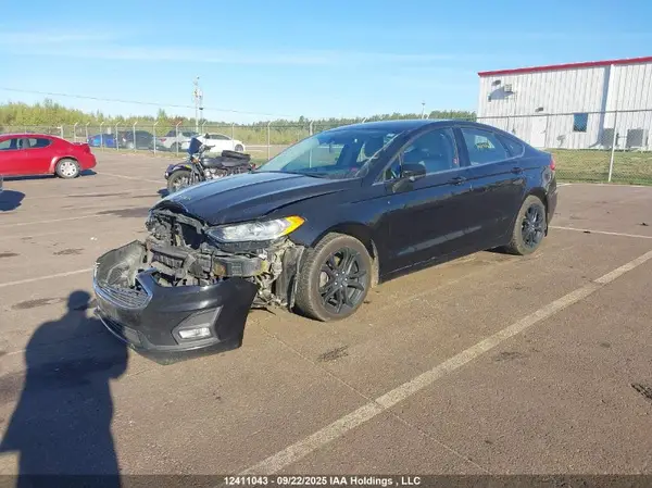 3FA6P0HDXKR144306 2019 FORD FUSION - Image 2