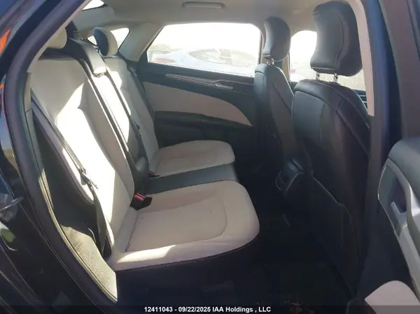 3FA6P0HDXKR144306 2019 FORD FUSION - Image 8