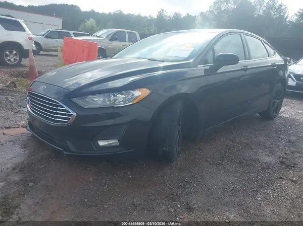 3FA6P0HDXKR146606 2019 FORD FUSION - Image 2