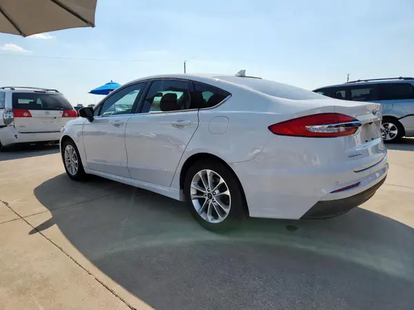 3FA6P0HDXKR148243 2019 FORD FUSION - Image 2