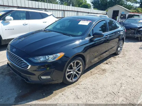 3FA6P0HDXKR161428 2019 FORD FUSION - Image 2