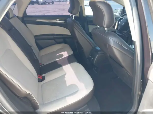 3FA6P0HDXKR161428 2019 FORD FUSION - Image 8