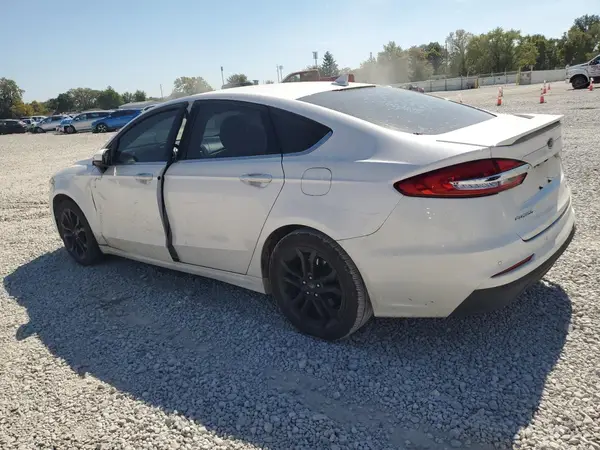 3FA6P0HDXKR165821 2019 FORD FUSION - Image 2