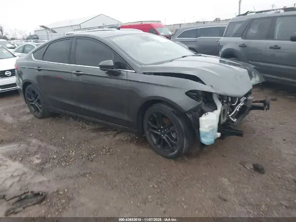3FA6P0HDXKR166127 2019 FORD FUSION - Image 1
