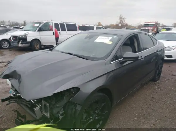 3FA6P0HDXKR166127 2019 FORD FUSION - Image 2