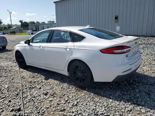 3FA6P0HDXKR170050 2019 FORD FUSION - Image 2