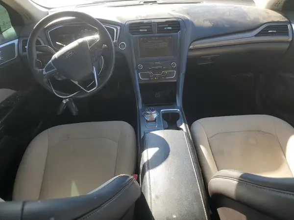 3FA6P0HDXKR170520 2019 FORD FUSION - Image 8