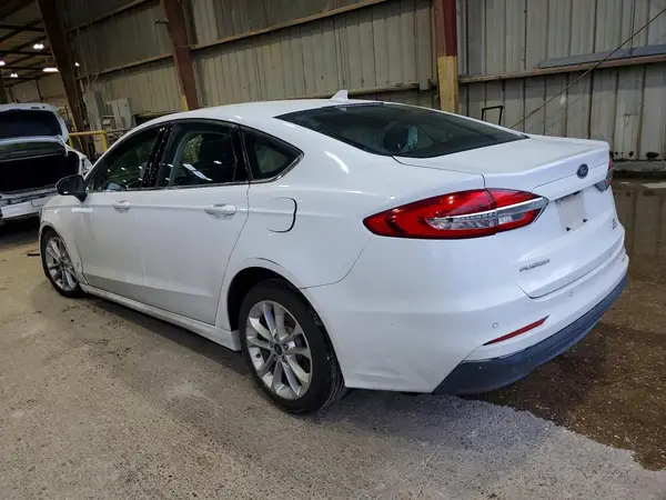 3FA6P0HDXKR173790 2019 FORD FUSION - Image 2