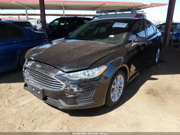 3FA6P0HDXKR176186 2019 FORD FUSION - Image 2