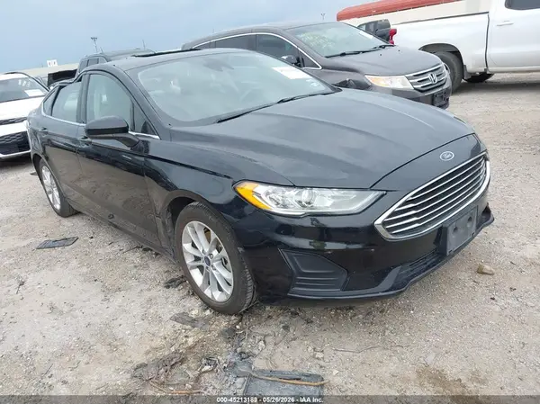 3FA6P0HDXKR198429 2019 FORD FUSION - Image 1