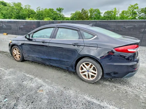 3FA6P0HDXKR215035 2019 FORD FUSION - Image 2