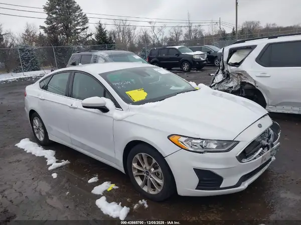 3FA6P0HDXKR238895 2019 FORD FUSION - Image 1