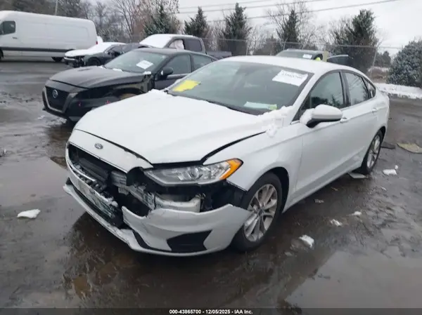 3FA6P0HDXKR238895 2019 FORD FUSION - Image 2