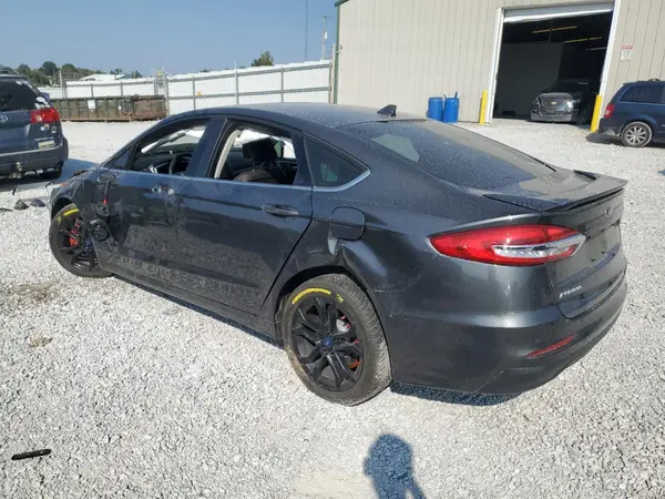 3FA6P0HDXKR239481 2019 FORD FUSION - Image 2