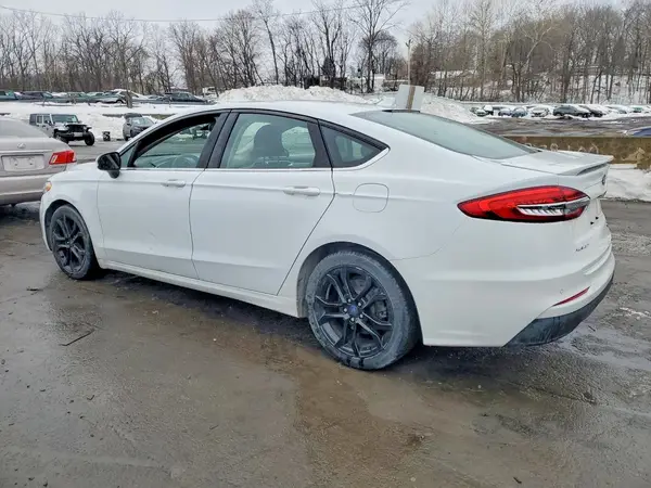 3FA6P0HDXKR239500 2019 FORD FUSION - Image 2