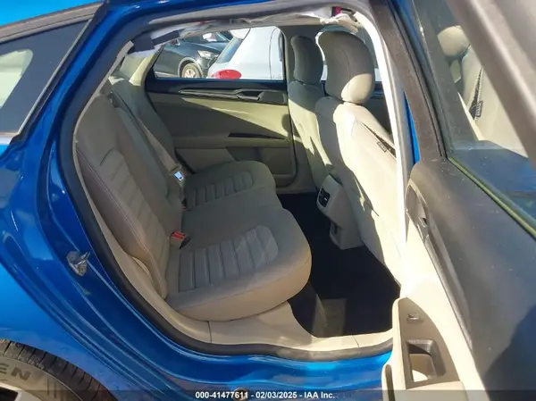 3FA6P0HDXKR244647 2019 FORD FUSION - Image 8