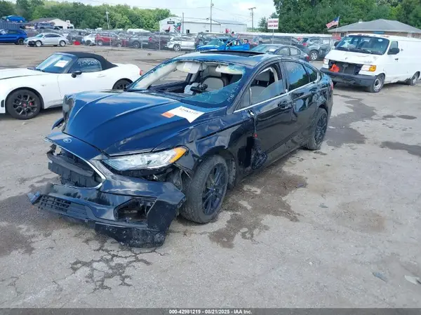3FA6P0HDXKR247810 2019 FORD FUSION - Image 2