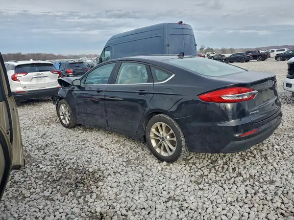 3FA6P0HDXKR249640 2019 FORD FUSION - Image 2