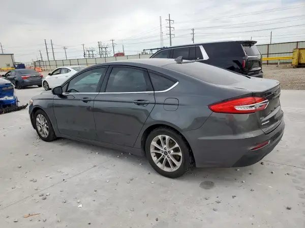3FA6P0HDXKR249895 2019 FORD FUSION - Image 2