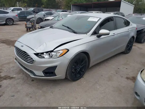 3FA6P0HDXKR250528 2019 FORD FUSION - Image 2