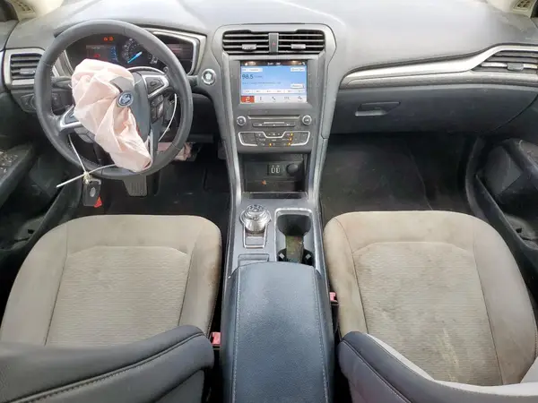 3FA6P0HDXKR275591 2019 FORD FUSION - Image 8
