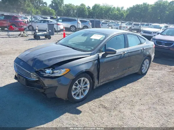 3FA6P0HDXKR281763 2019 FORD FUSION - Image 2