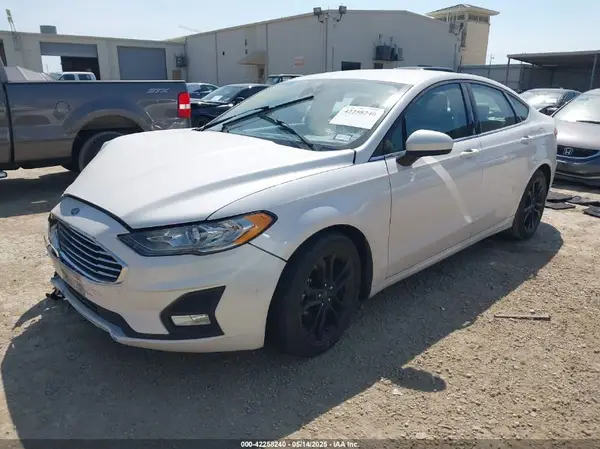 3FA6P0HDXKR282850 2019 FORD FUSION - Image 2