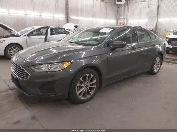 3FA6P0HDXKR284100 2019 FORD FUSION - Image 2