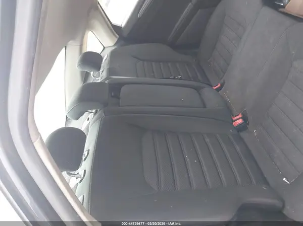 3FA6P0HDXLR105085 2020 FORD FUSION - Image 8